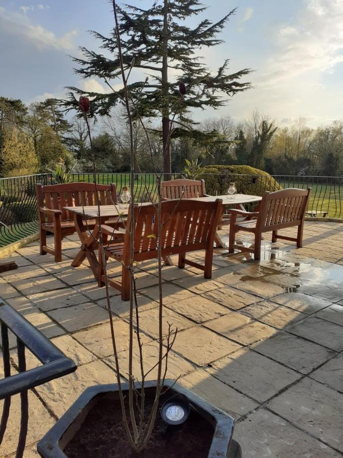 The Manor At Bickley Hotel Bromley Bagian luar foto
