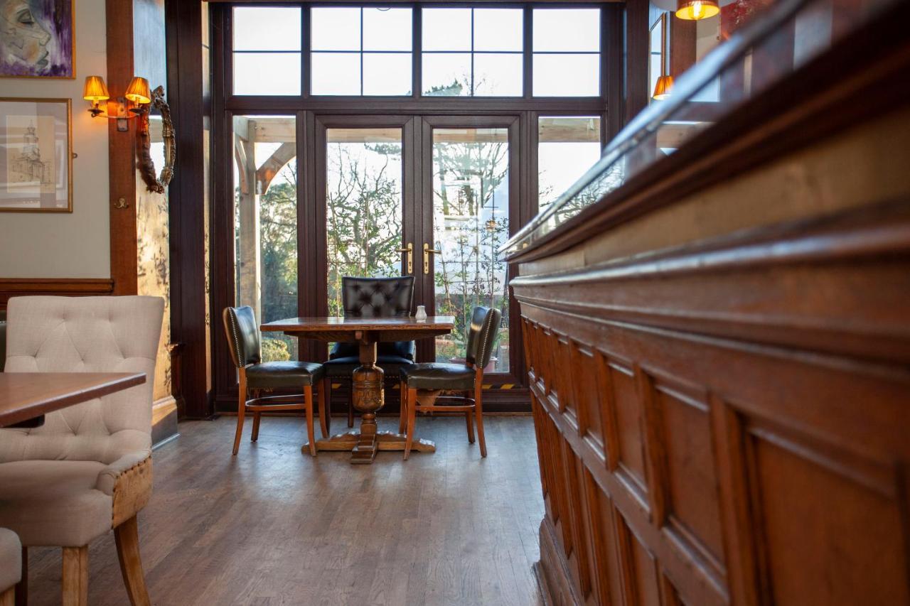 The Manor At Bickley Hotel Bromley Bagian luar foto