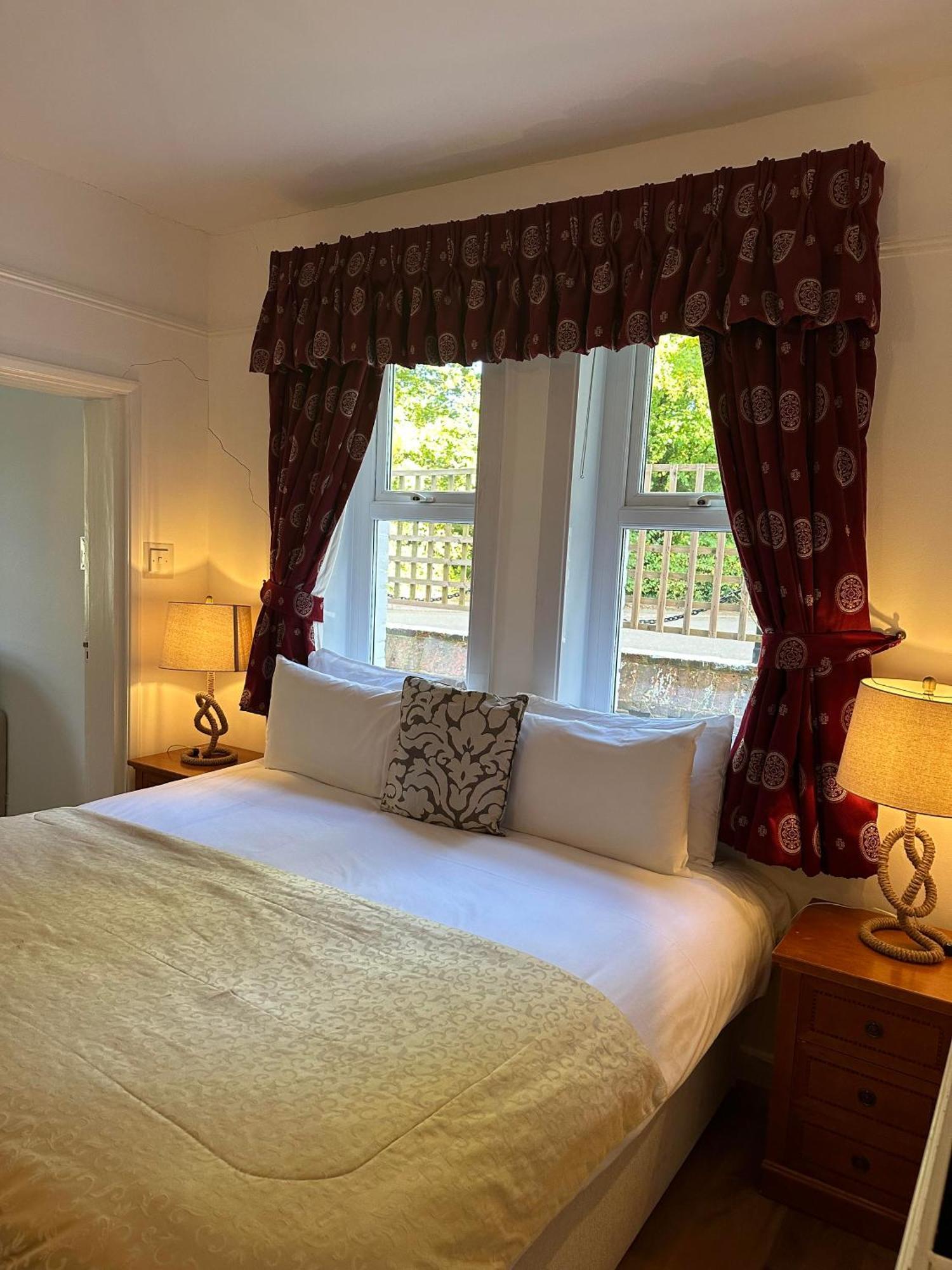 The Manor At Bickley Hotel Bromley Bagian luar foto