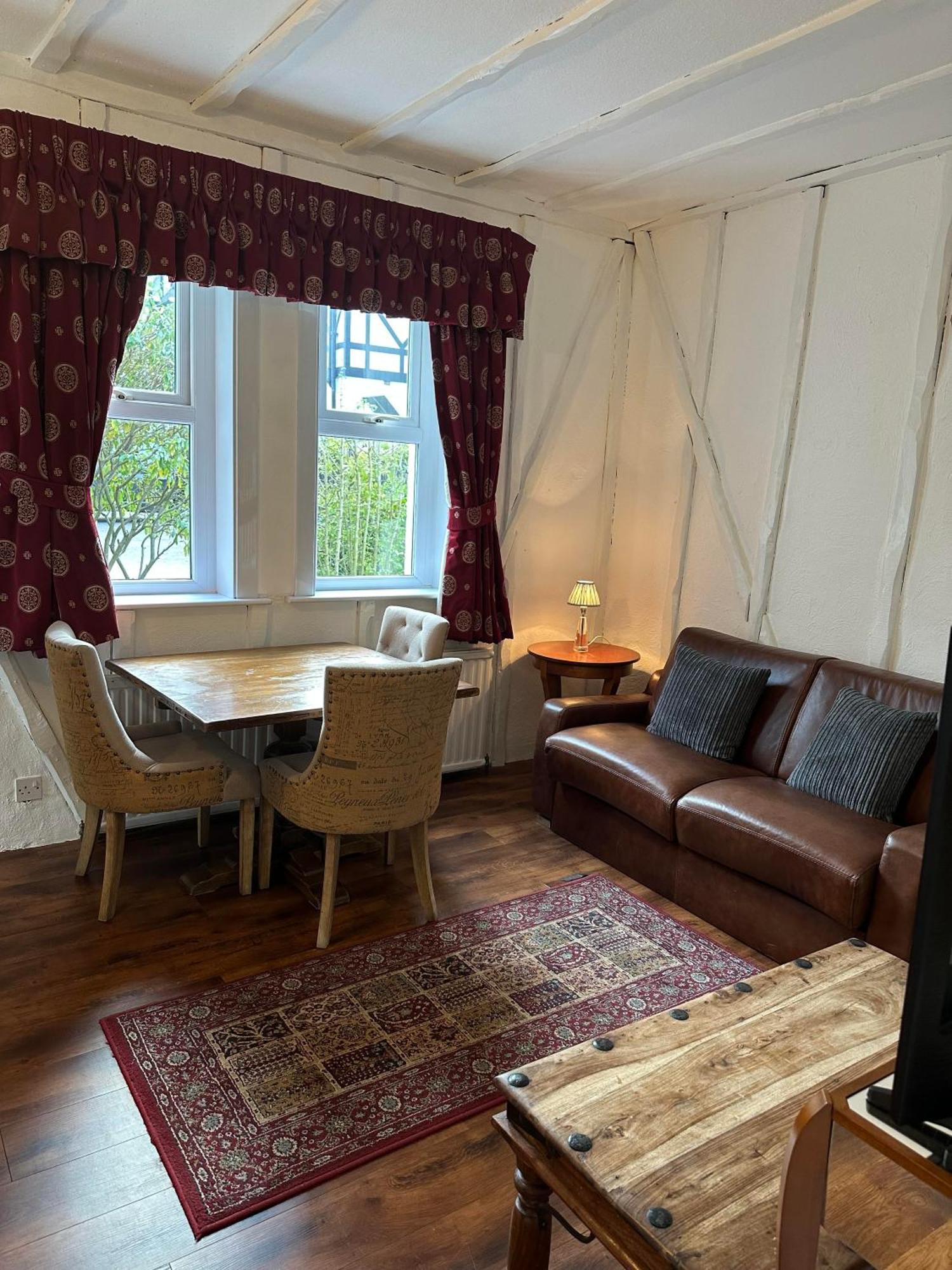 The Manor At Bickley Hotel Bromley Bagian luar foto