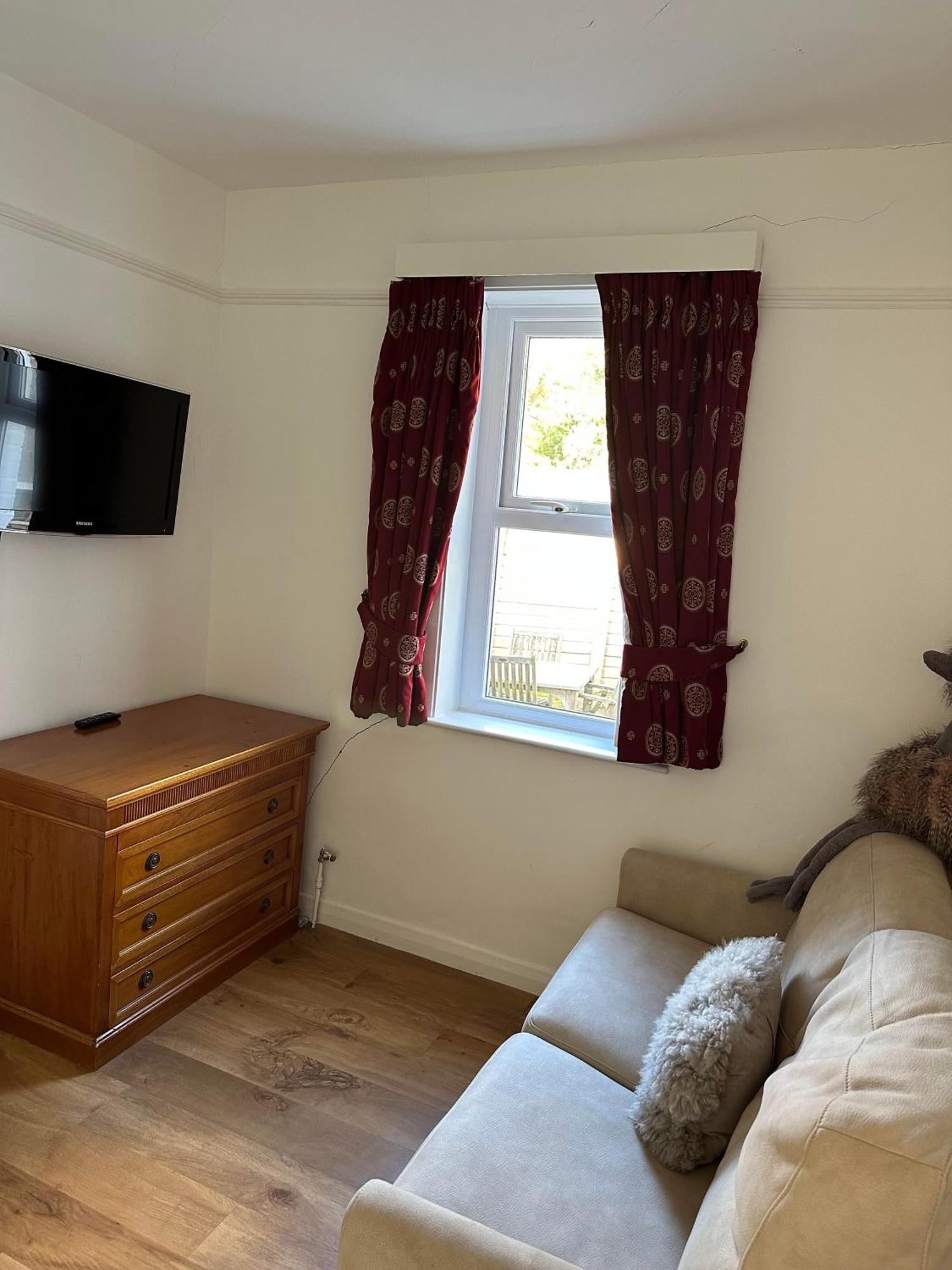 The Manor At Bickley Hotel Bromley Bagian luar foto