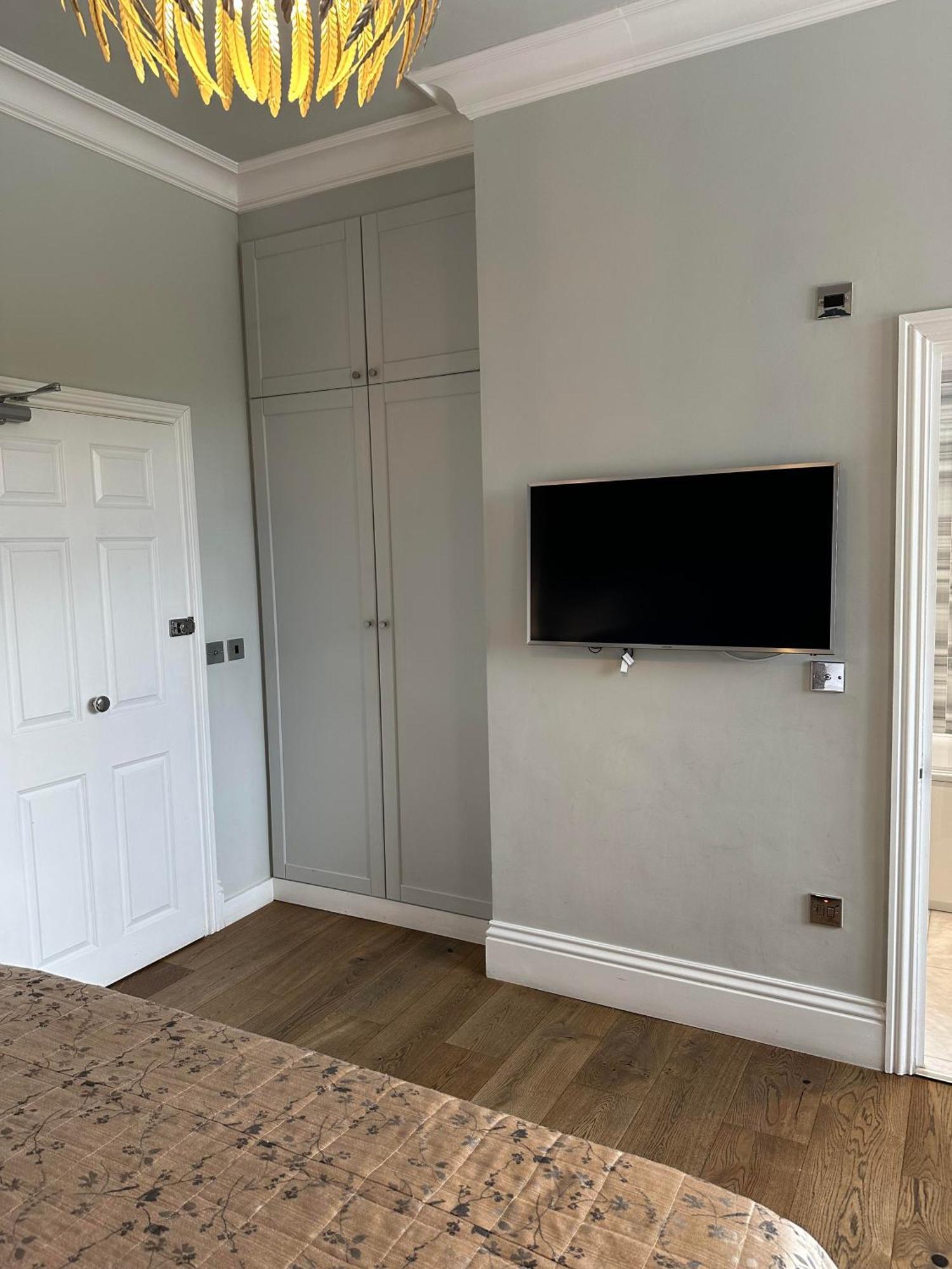 The Manor At Bickley Hotel Bromley Bagian luar foto